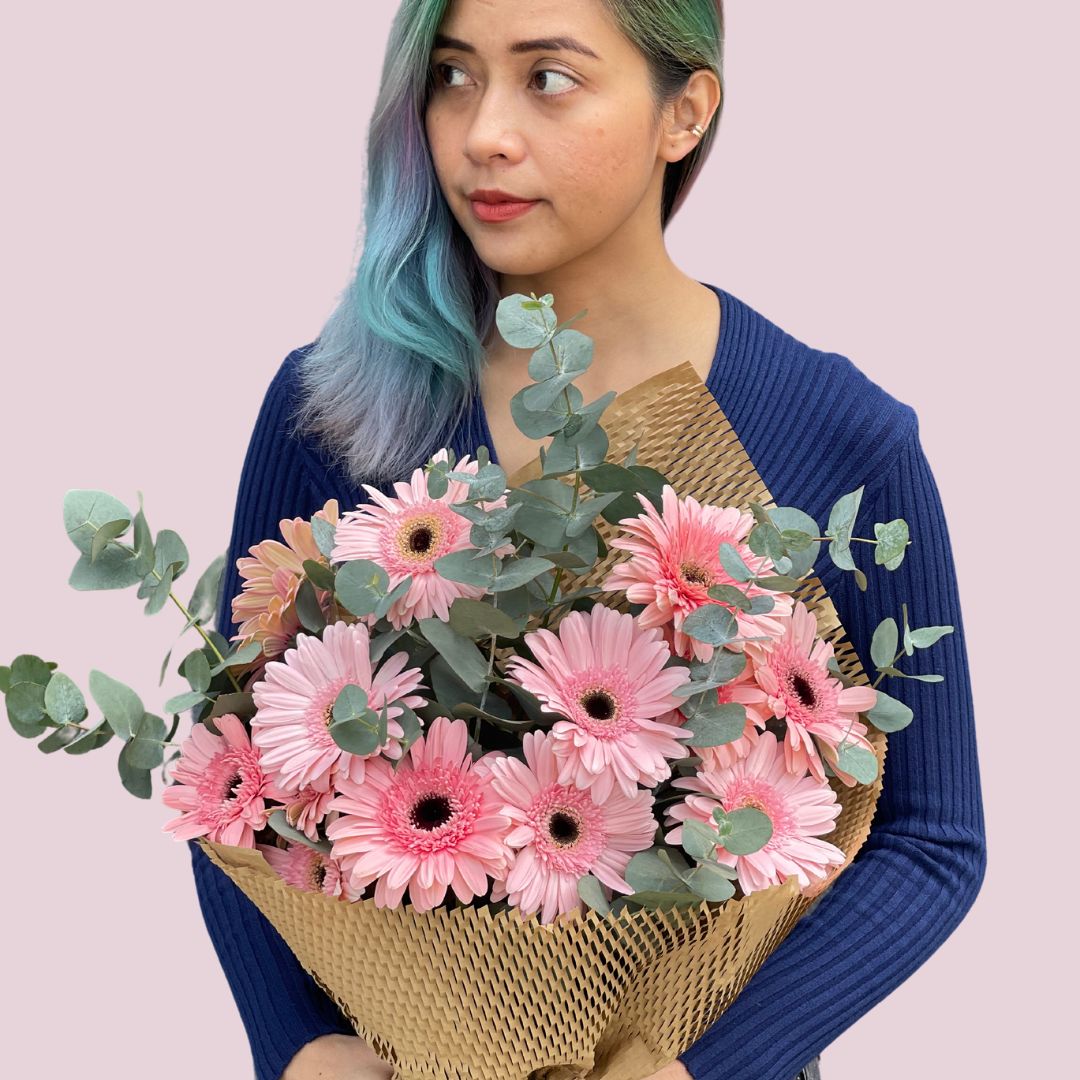 Pink Gerbera Happy Bunch