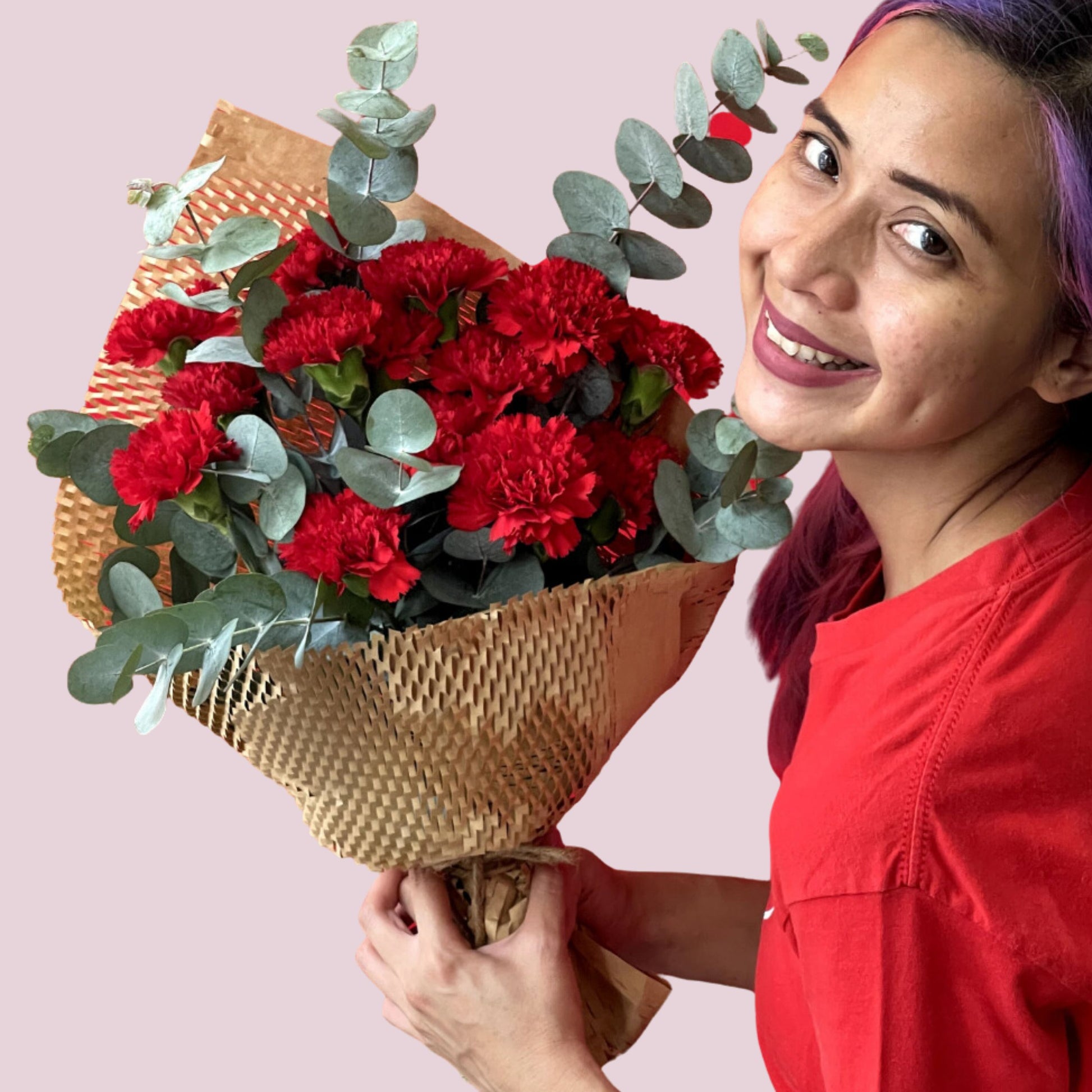 Red Carnation Happy Bunch