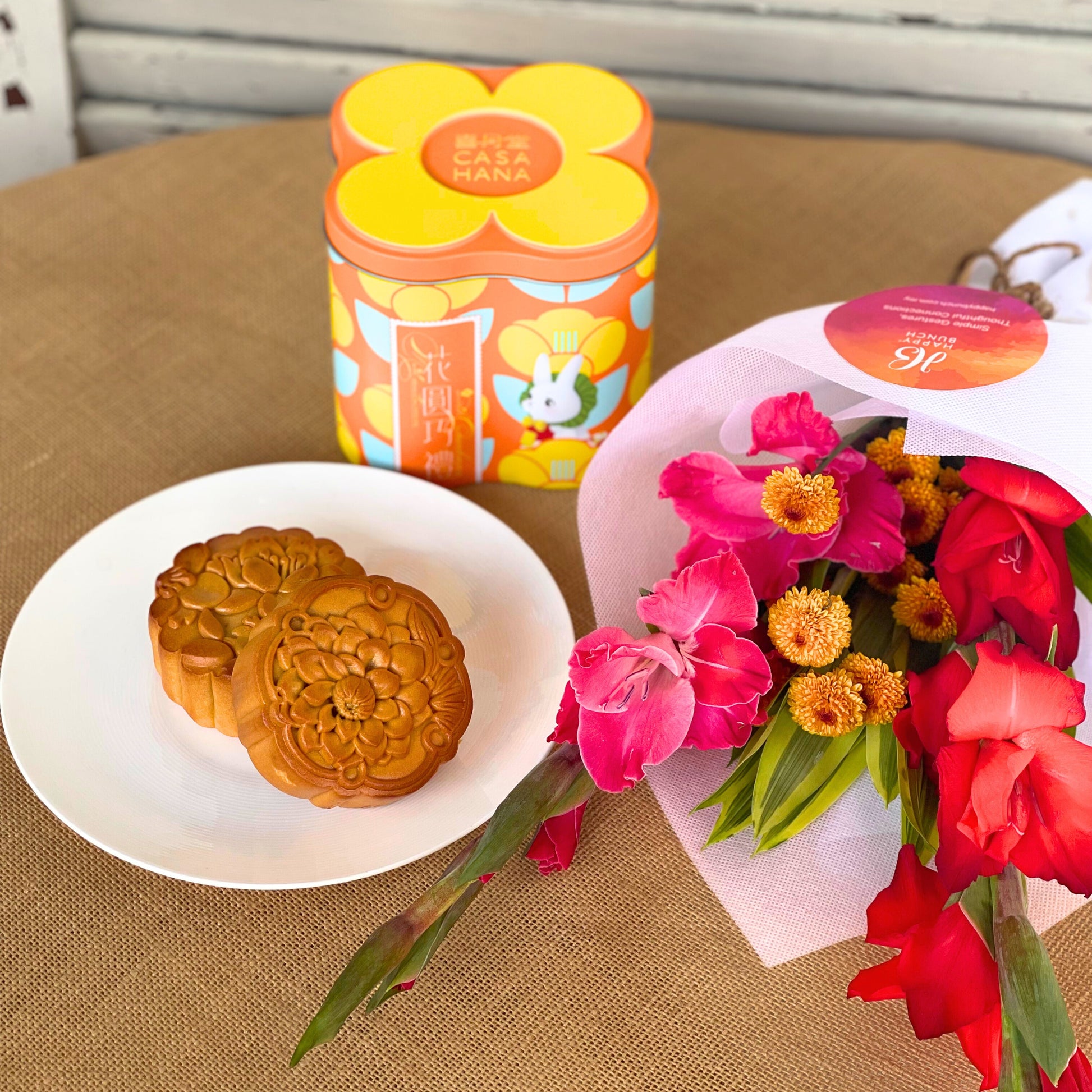 The Mid-Autumn Bloom & Casahana Mooncake Bundle Happy Bunch