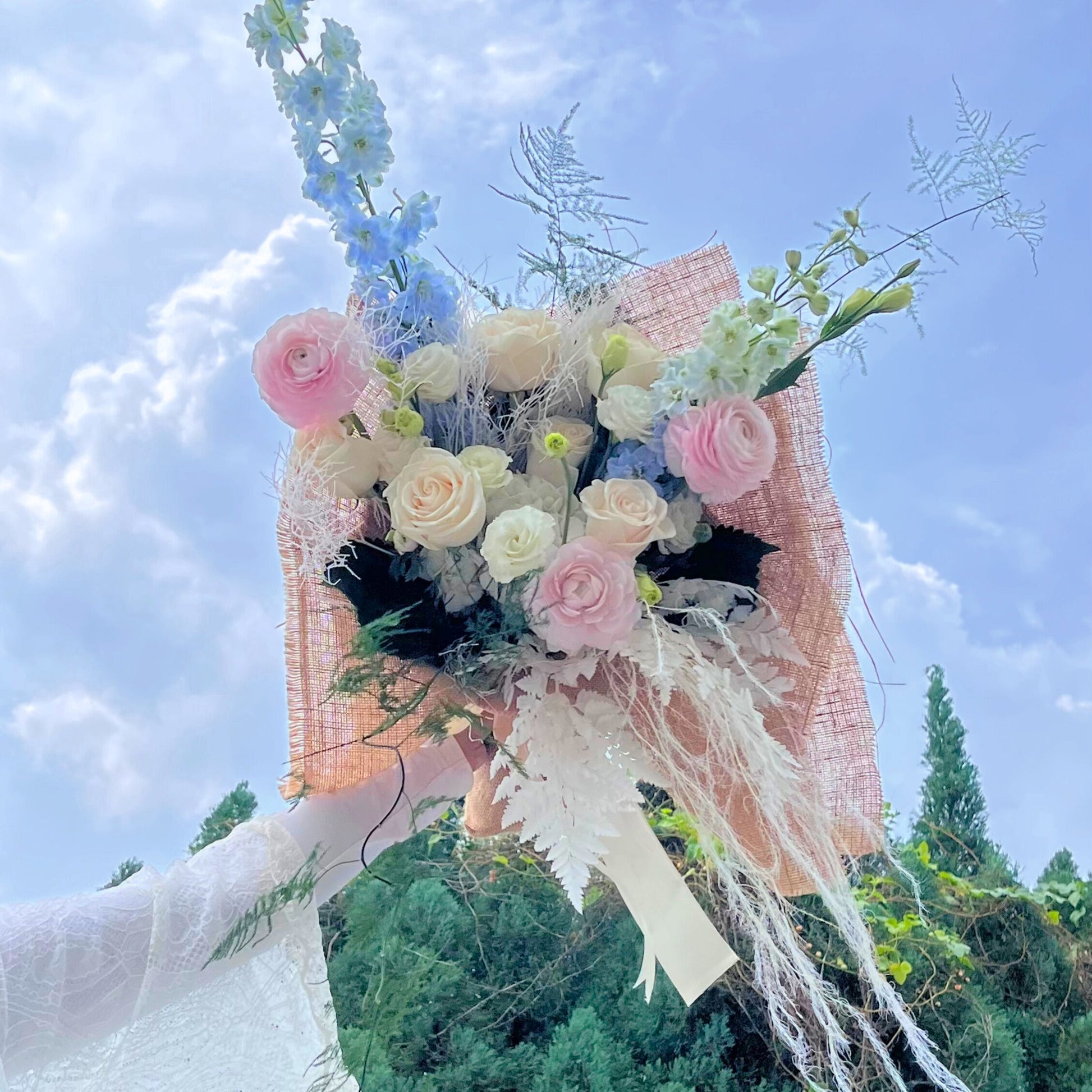 Cloud Dancer Happy Bunch