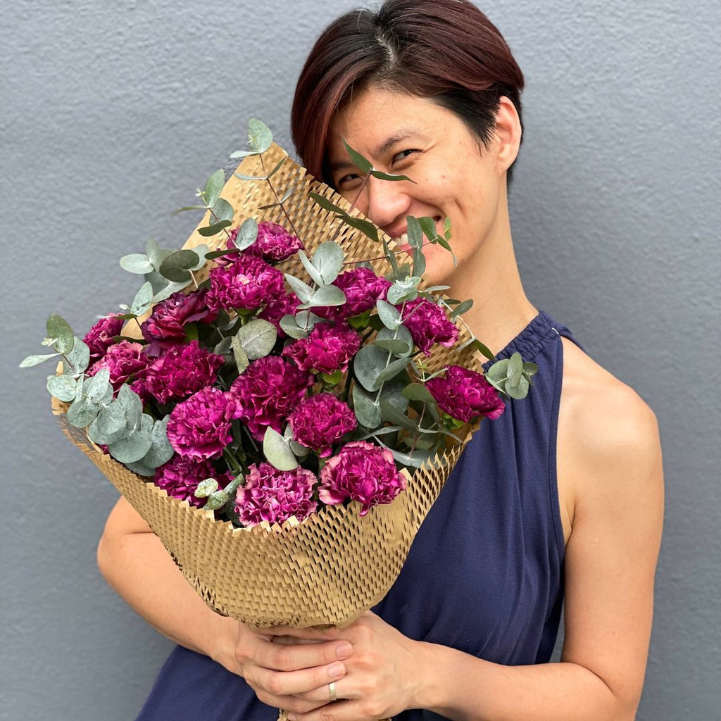 purple-carnations-bouquet-happy-bunch-malaysia