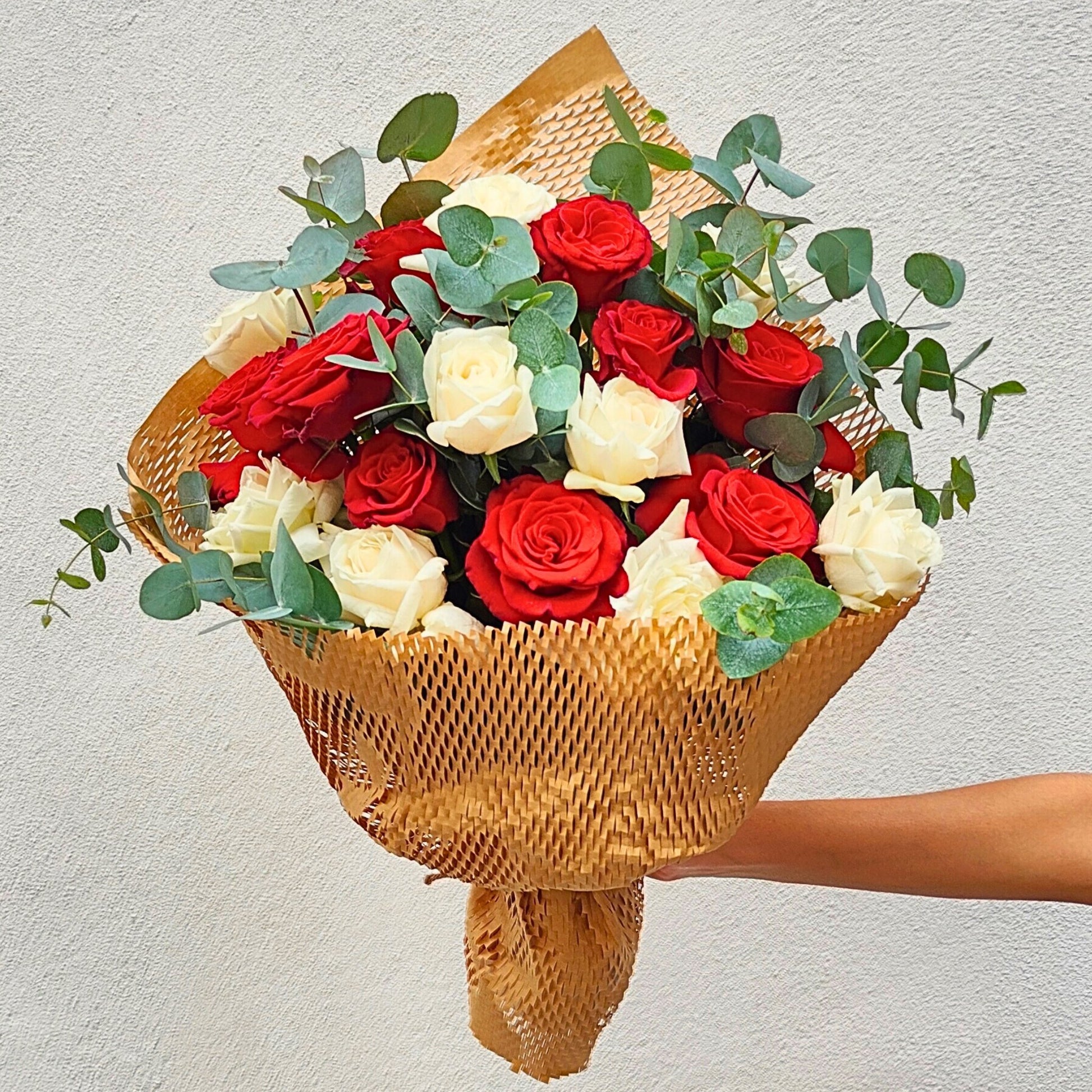Red & White Roses Bouquet 5 - Happy Bunch
