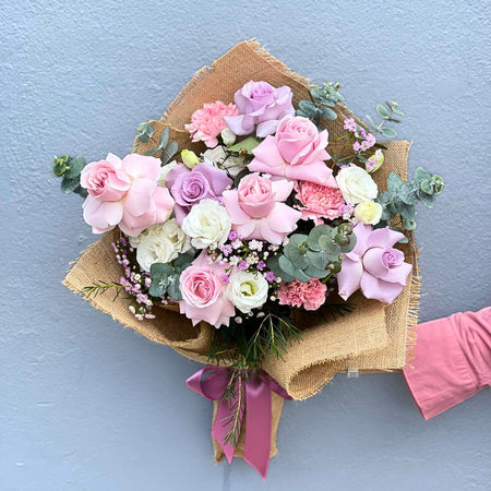 Weekly Surprise Bouquet - Happy Bunch